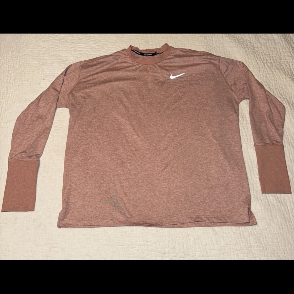Nike light pink Long Sleeve Tee for Casual Comfort